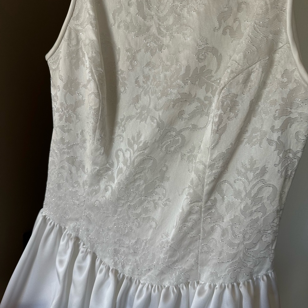 Jessica McClintock White Textured Kids Dress
